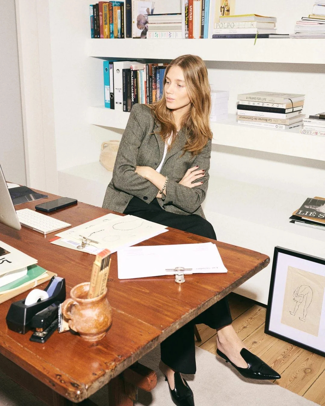 A business woman working on her desk